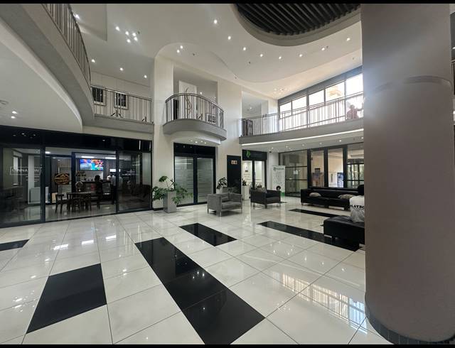 37M² RETAIL TO LET IN SANDTON CENTRAL